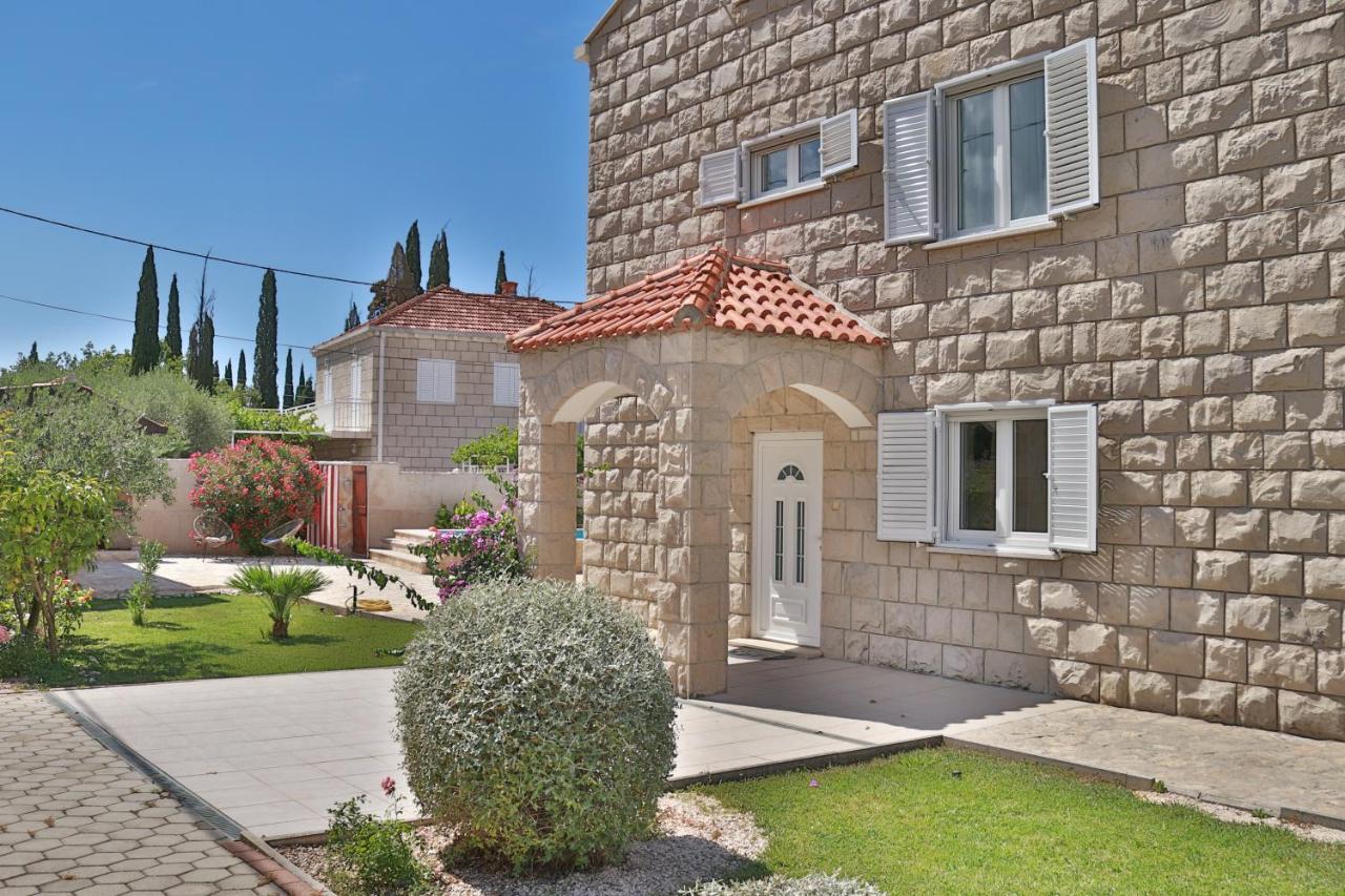 Villa Grand Pinea Čilipi Extérieur photo